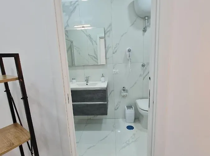 Lumacors House נאפולי
