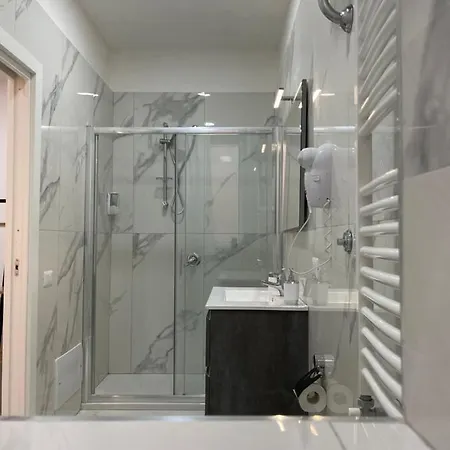 Lumacors House Napels