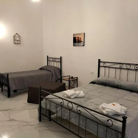 Lumacors House Bed & Breakfast Napels