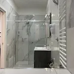 Lumacors House נאפולי