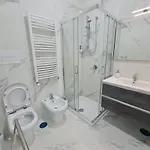 לינה וארוחת בוקר Lumacors House נאפולי