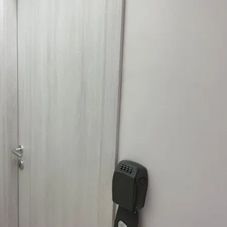 Lumacors House לינה וארוחת בוקר נאפולי