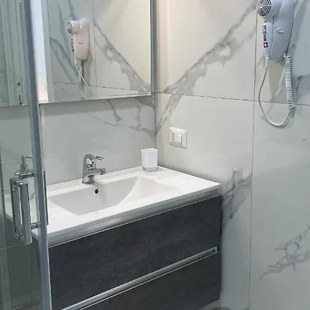 Lumacors House 4*