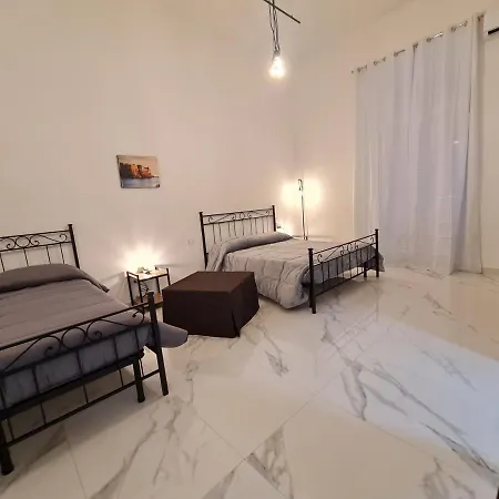 Lumacors House * Napoli